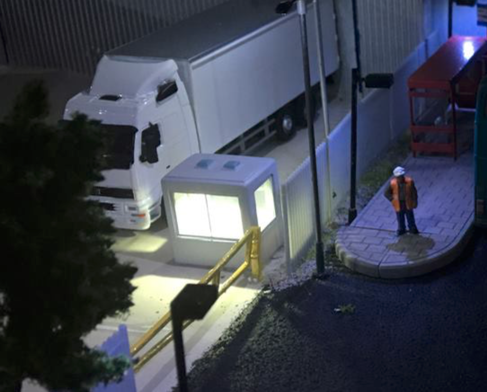 5x 12v Mini LEDs for model building interior lighting – ModelSigns